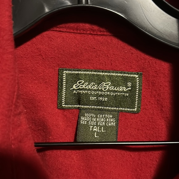 Y2K Eddie Bauer flannel chamois Red button up shirt. - Picture 2 of 13